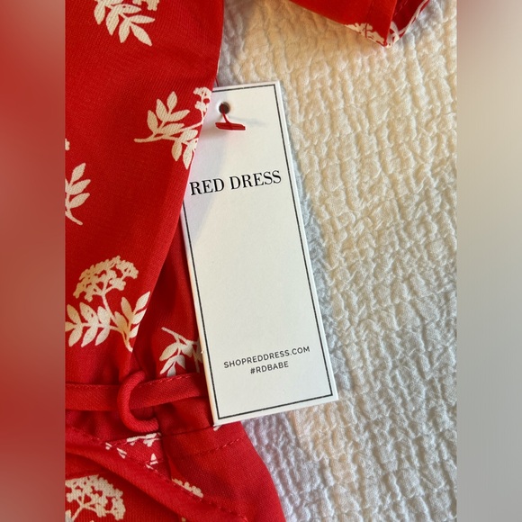 ❤️ NWT Red Wrap Dress - Picture 4 of 12